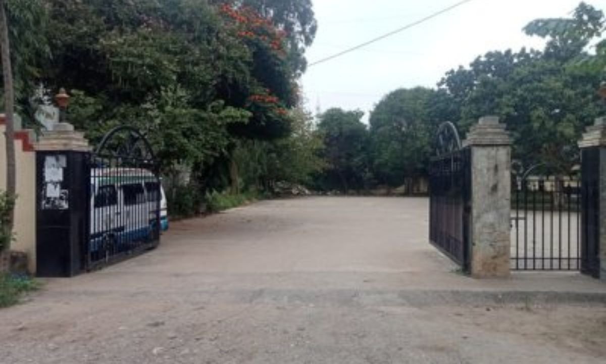 Crematorium Main Entrance